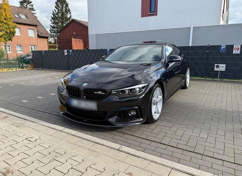 Schwarz Gebraucht 2017 BMW 435 Gran Coupé M Sport Coupé | 26.900 € - Bild 1/4