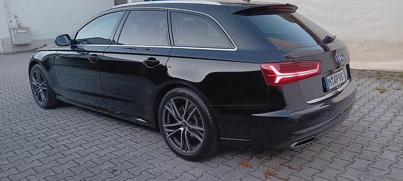 Schwarz Gebraucht 2015 Audi A6 Kombi | 16.900 € (Fairer Preis) - Bild 1/4
