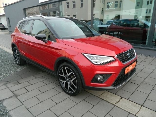 Rot Gebraucht 2018 Seat Arona Design SUV | 18.990 € (Etwas zu teuer) - Bild 1/4