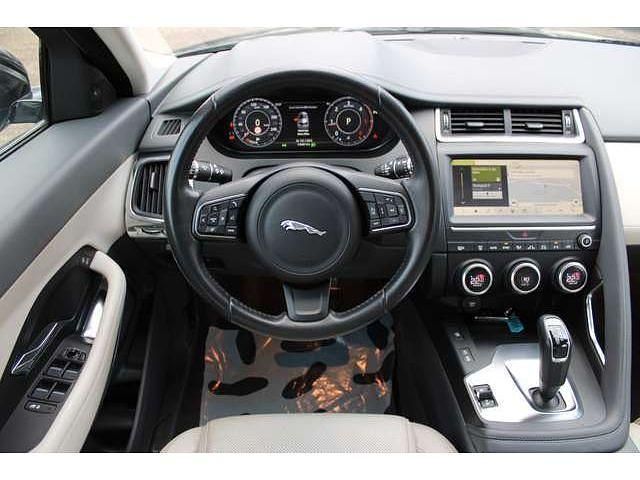 Gebraucht Jaguar E-Pace S 179 PS (131 kW) 2018 Santorini black SUV