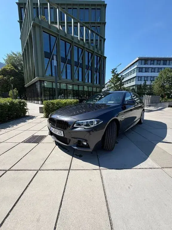 Gebraucht BMW 535 Shadowline 313 PS (230 kW) 2013 Braun Kombi