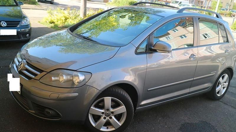 Grau Gebraucht 2007 VW Golf Plus Van / Kleinbus | 4.500 € - Bild 1/4