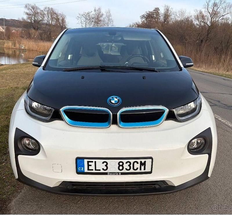 Second-hand BMW i3 125 kW (170 CP) 2017 Argintiu Hatchback