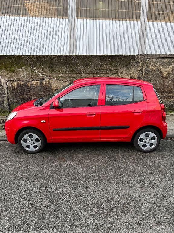 Gebraucht Kia Picanto Attract 65 PS (47 kW) 2009 Rot Kleinwagen