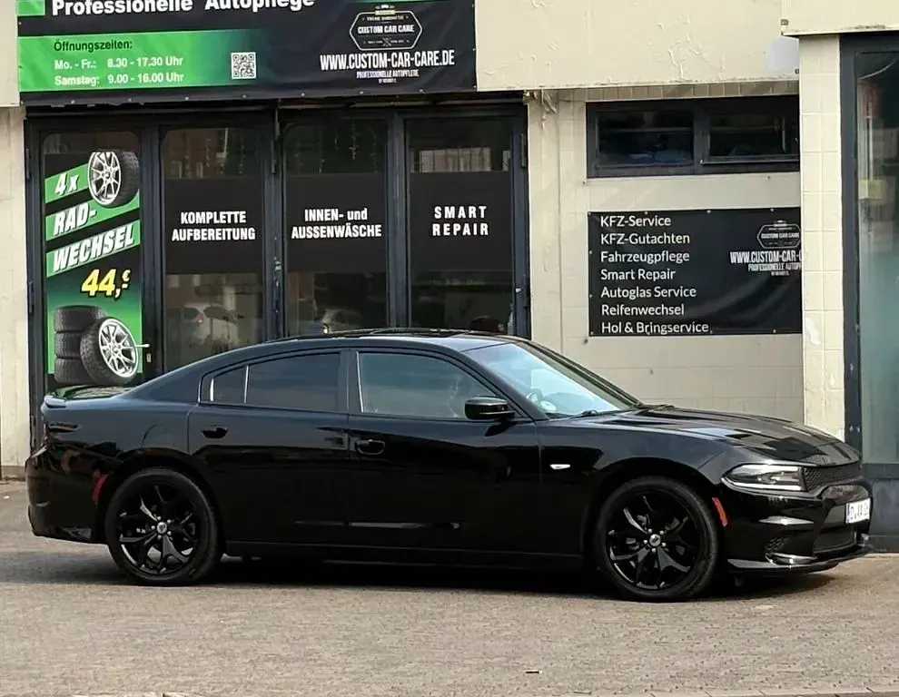 Gebraucht Dodge Charger 305 PS (224 kW) 2017 Schwarz Limousine