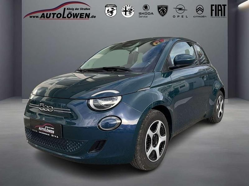 Grün Gebraucht 2022 Fiat 500e Action Kleinwagen | 14.480 € (Guter Preis) - Bild 1/4