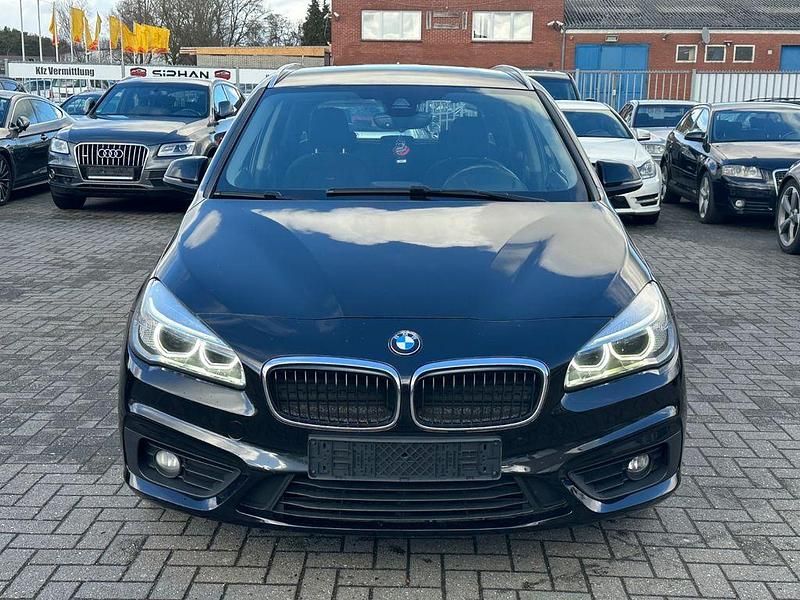 Gebraucht BMW 214 Advantage 95 PS (69 kW) 2016 Schwarz Limousine
