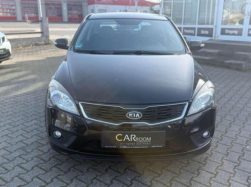 Gebraucht Kia Ceed GT Edition 7 116 PS (85 kW) 2012 Black pearl Kleinwagen