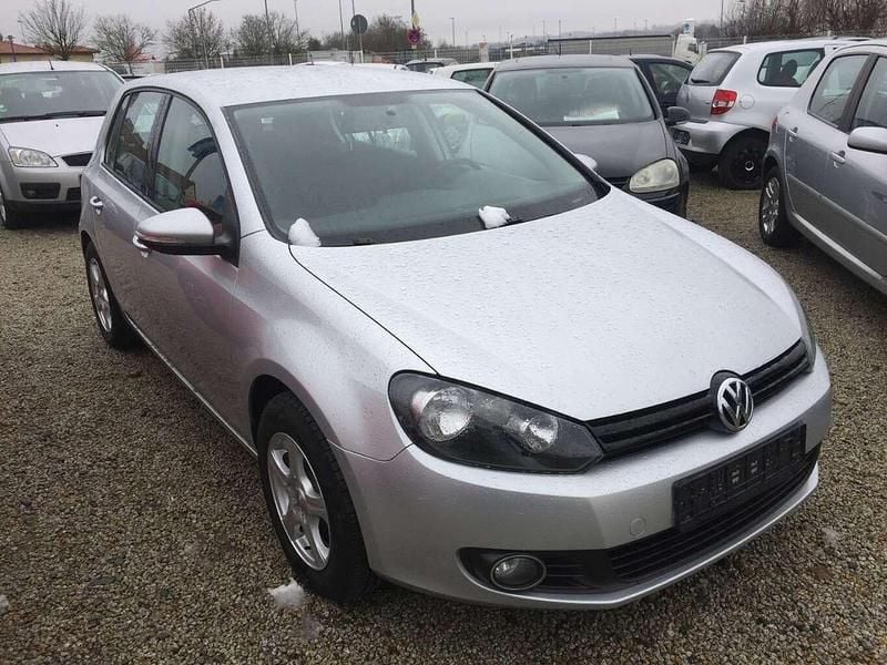 Silber Gebraucht 2012 VW Golf VII Team Limousine | 5.400 € (Superpreis) - Bild 1/4