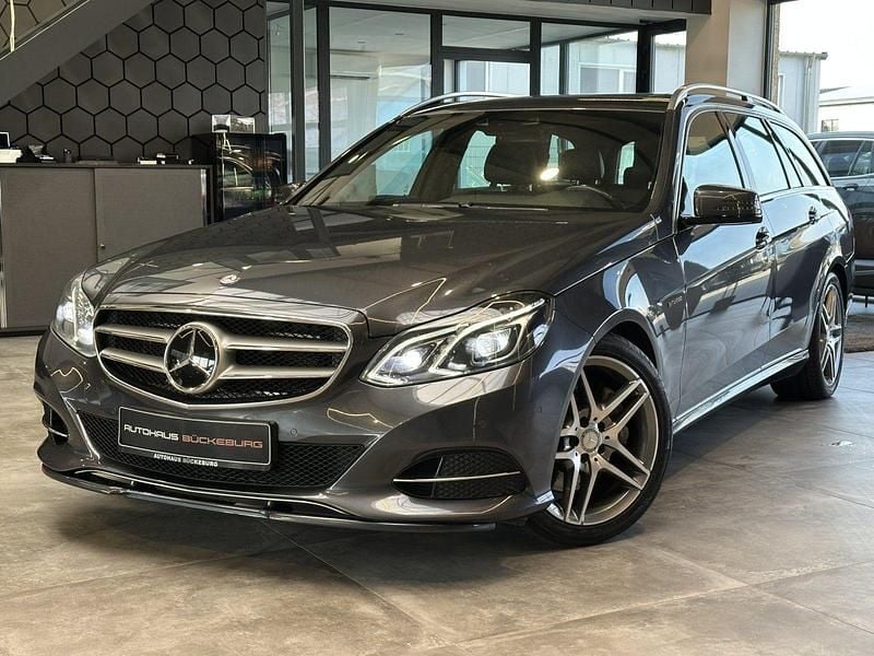 Gebraucht Mercedes E400 Avantgarde 333 PS (244 kW) 2013 Grau Kombi