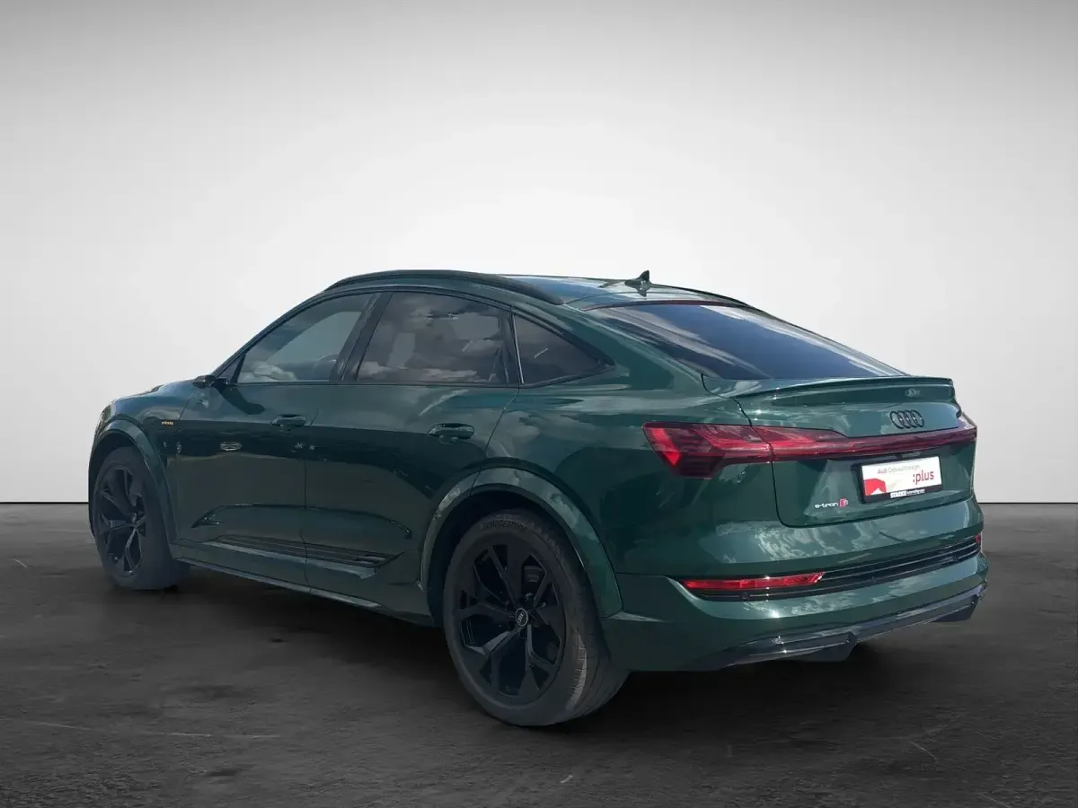 Gebraucht Audi e-tron Sportback Ambiente 369 kW (503 PS) 2022 Grün (goodwoodgreen audi exclusive) SUV