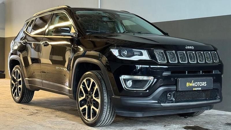Gebraucht Jeep Compass Limited 170 PS (125 kW) 2020 Schwarz SUV
