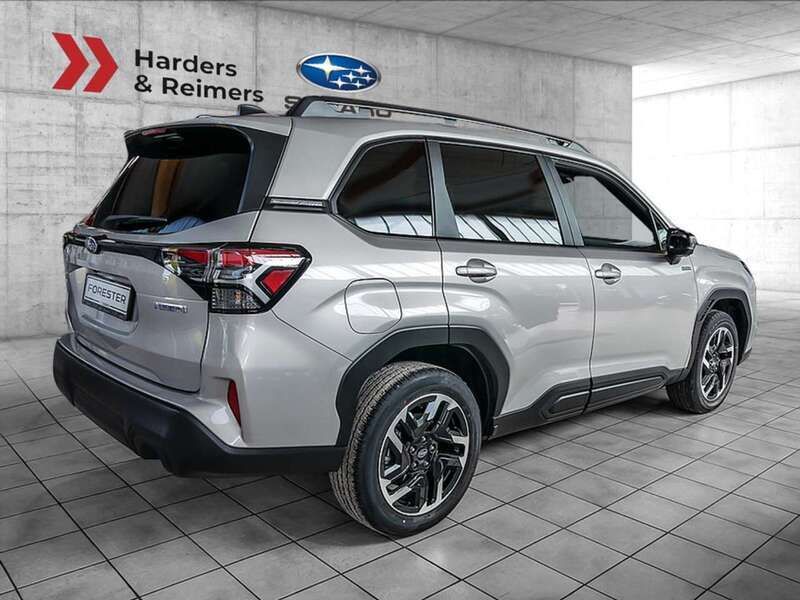 Neu Subaru Forester Active 136 PS (100 kW) 2025 Beige SUV