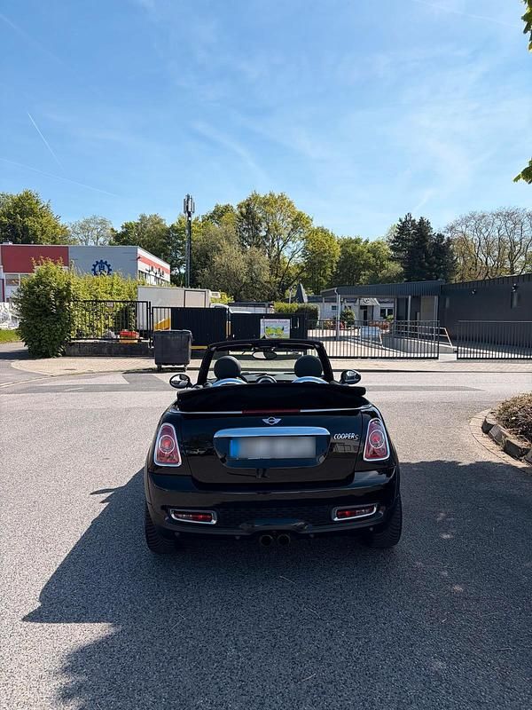 Gebraucht Mini Cooper S Cabriolet 184 PS (135 kW) 2011 Schwarz Cabrio
