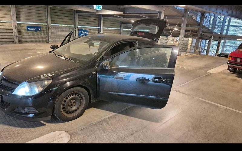 Gebraucht Opel Astra GTC 2008 Schwarz Coupé