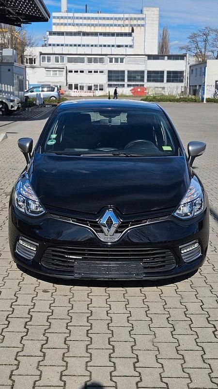 Gebraucht Renault Clio IV Dynamique 90 PS (66 kW) 2015 Schwarz Kleinwagen