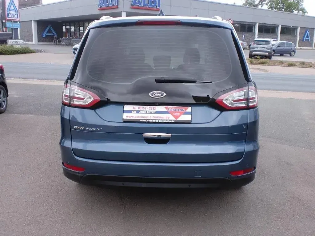 Gebraucht Ford Galaxy Titanium 150 PS (110 kW) 2020 Blau Van / Kleinbus