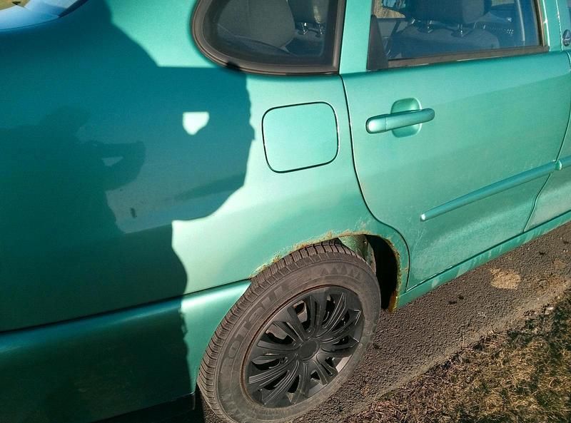 Gebraucht VW Polo 60 PS (44 kW) 1997 Grün Limousine