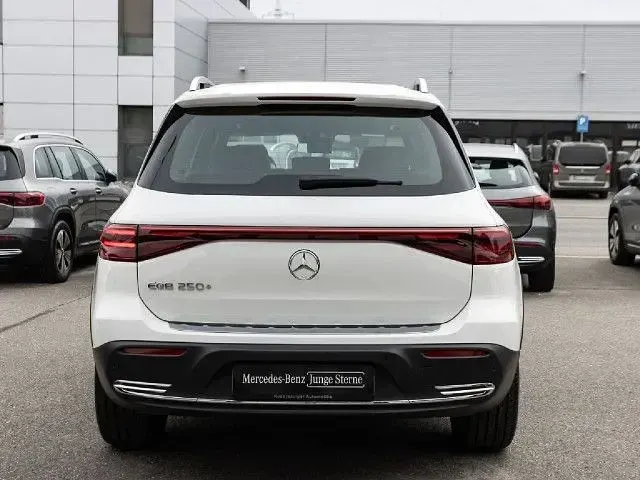 Gebraucht Mercedes EQB250 139 kW (190 PS) 2025