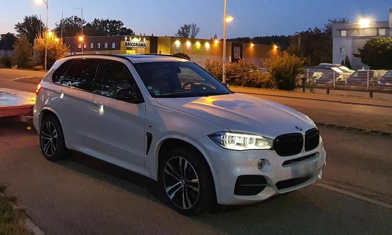 Gebraucht BMW X5 381 PS (280 kW) 2014 Weiß SUV