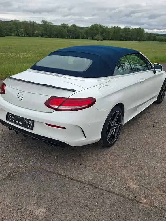 Gebraucht Mercedes C250 AMG line 211 PS (155 kW) 2017 Weiß Cabrio