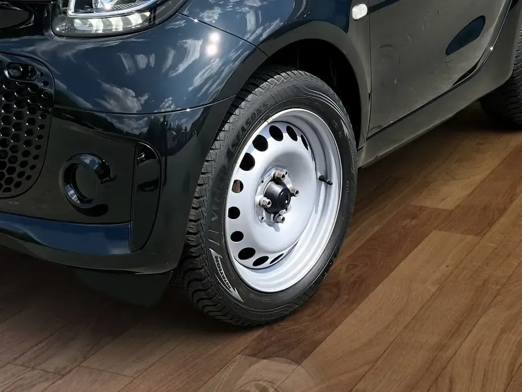 Gebraucht Smart ForTwo Electric Drive 60 kW (82 PS) 2023 Schwarz Coupé