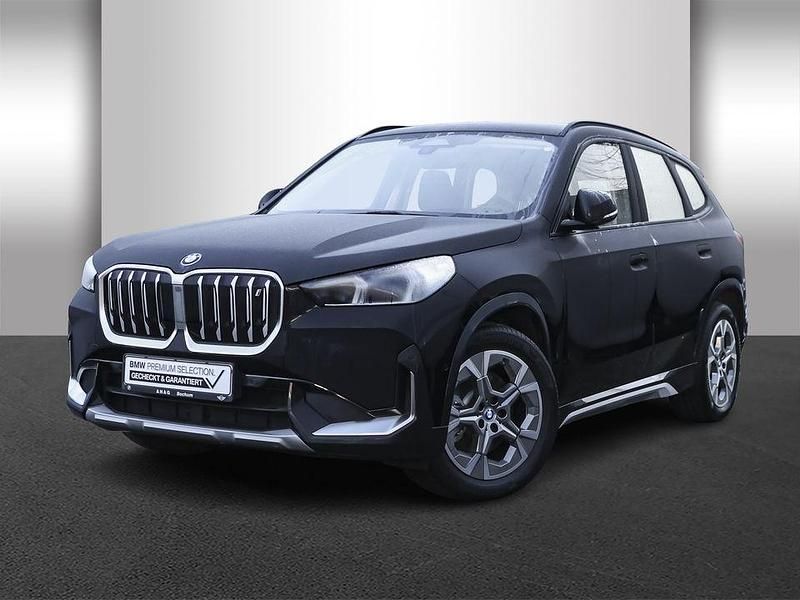Gebraucht BMW iX1 Luxury Line 230 kW (313 PS) 2023 Schwarz SUV