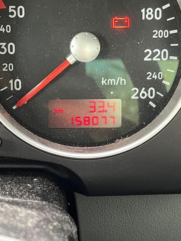 Usata Audi TT 179 CV (131 kW) 2000 Nero Coupé