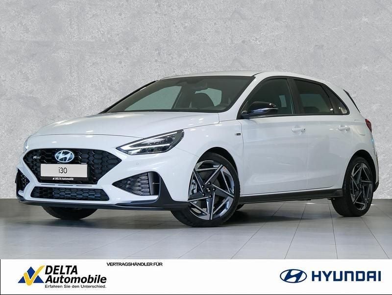 Atlas white Neu 2025 Hyundai i30 N Line Limousine | 25.990 € (Guter Preis) - Bild 1/4