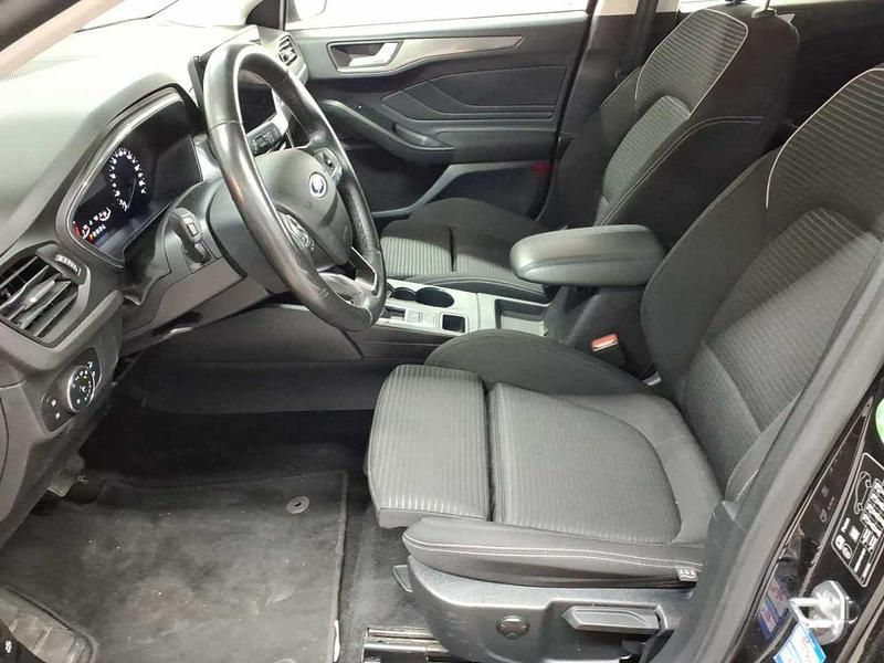 Gebraucht Ford Focus Titanium 120 PS (88 kW) 2023 Agate black metallic Kombi