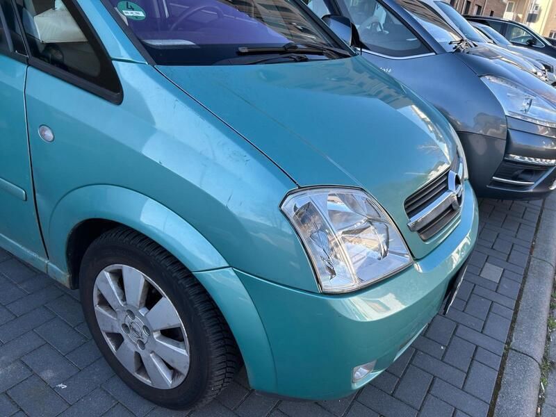 Grün Gebraucht 2005 Opel Meriva Van / Kleinbus | 3.750 € (Etwas zu teuer) - Bild 1/4