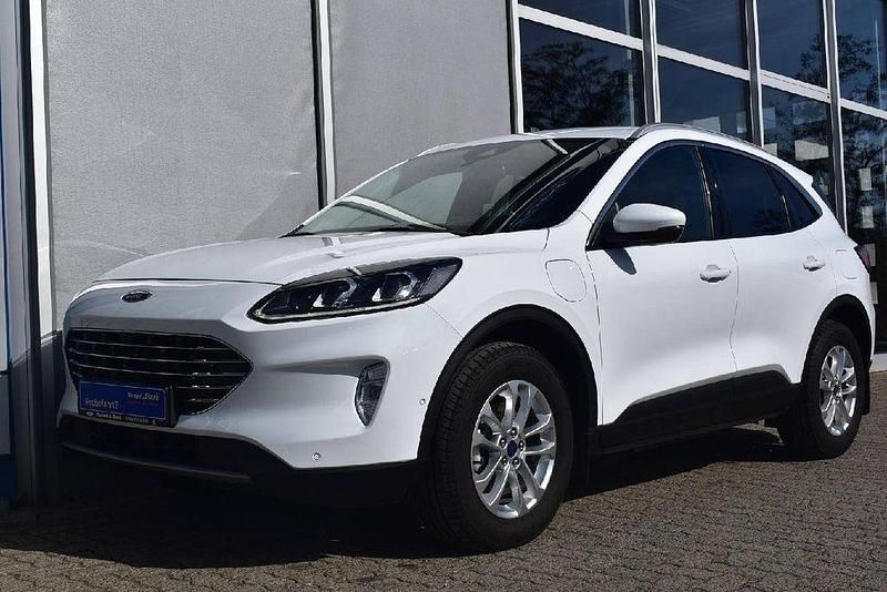 Gebraucht Ford Kuga Titanium X 224 PS (164 kW) 2022 Frostweiß SUV