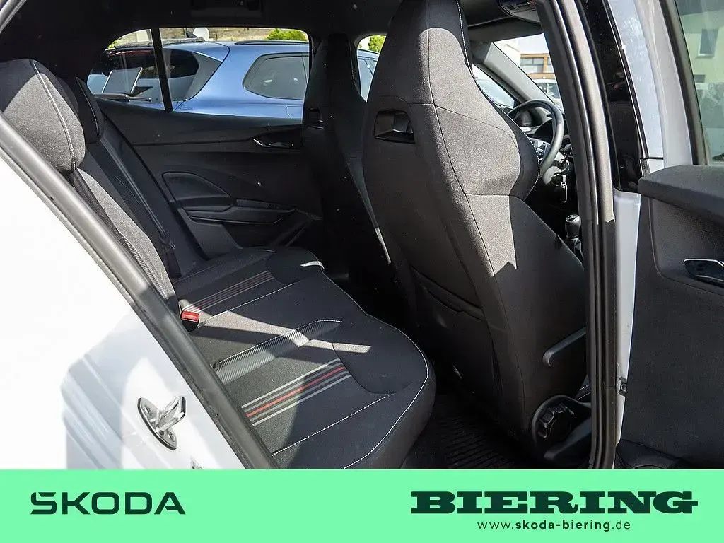 Gebraucht Skoda Fabia Monte Carlo 95 PS (69 kW) 2023 Weiß Kleinwagen