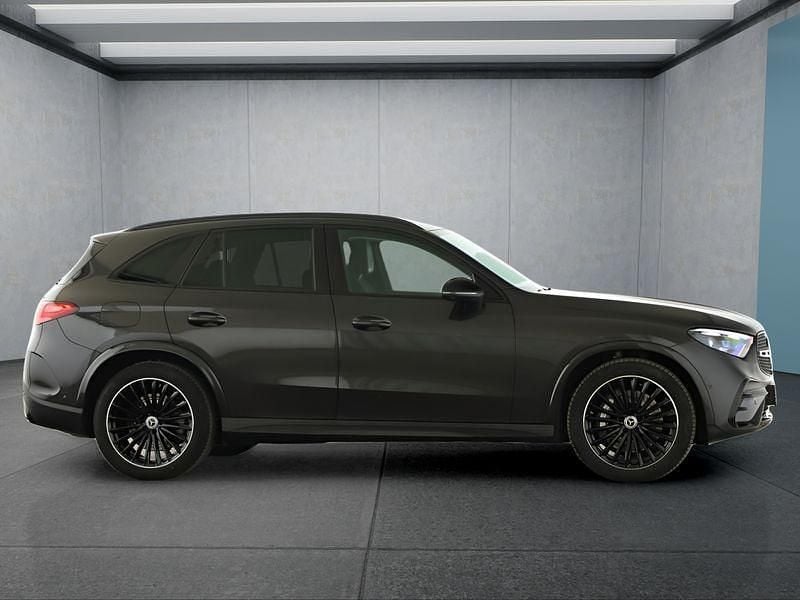 Gebraucht Mercedes GLC450 367 PS (269 kW) 2025 SUV