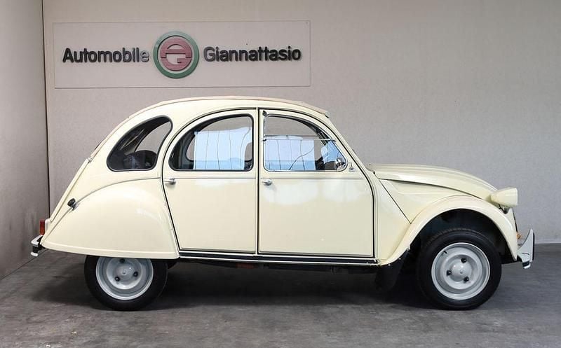 Gebraucht Citroën 2CV 27 PS (19 kW) 1980 Gelb Limousine