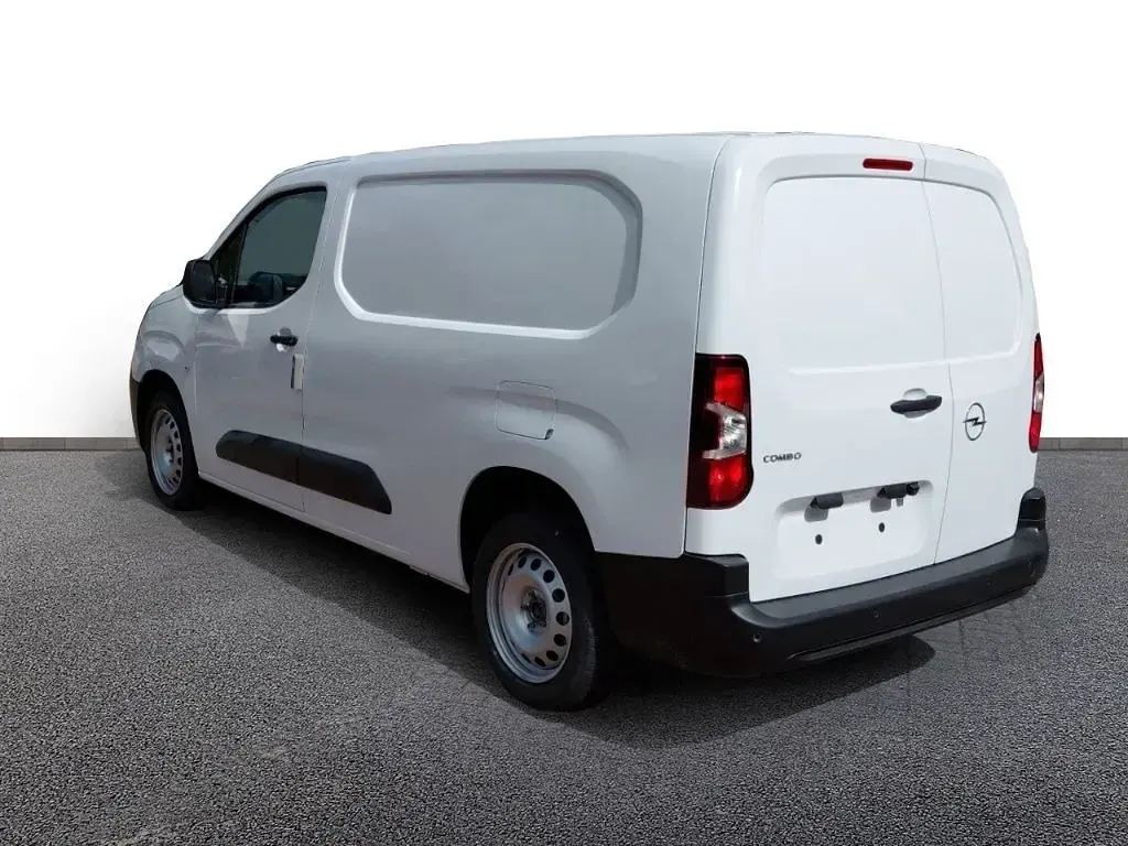 Neu Opel Combo 131 PS (96 kW) 2026 Lackierung weiss icy/typ ausse Van / Kleinbus
