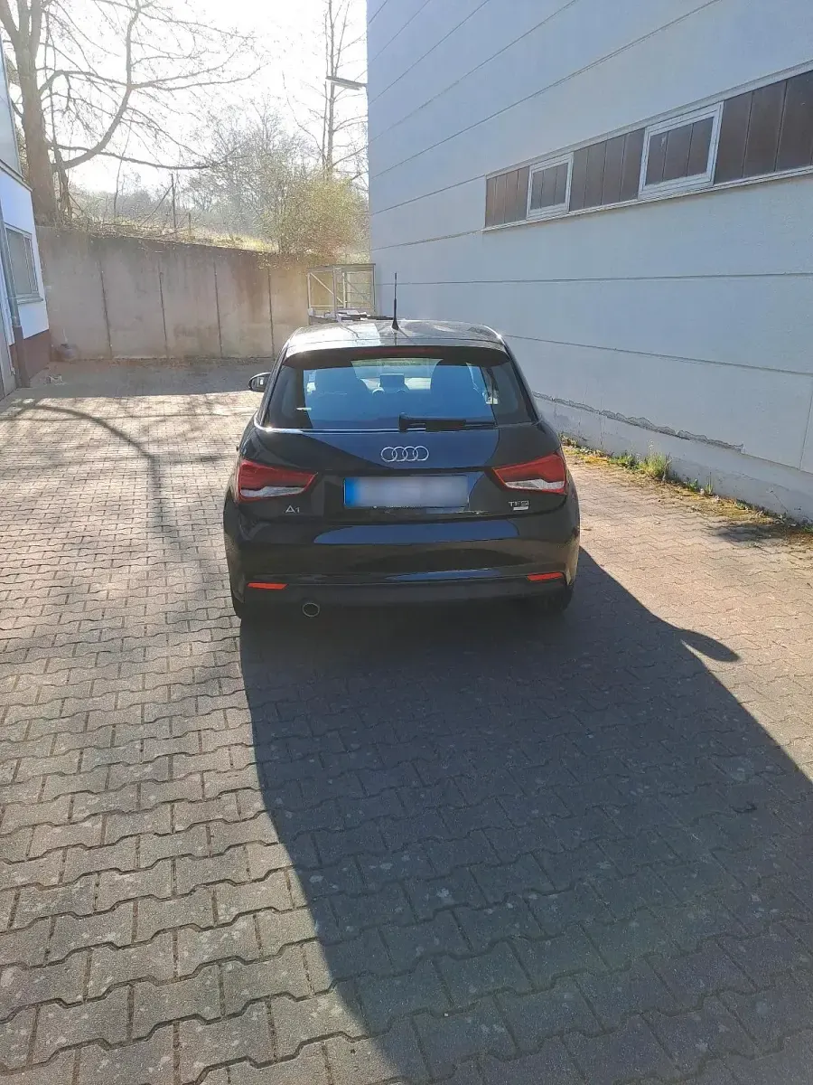 Usata Audi A1 95 CV (69 kW) 2018 Nero Utilitaria