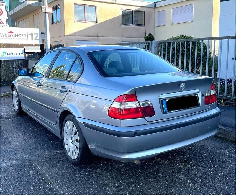 Gebraucht BMW 320 150 PS (110 kW) 2004 Limousine