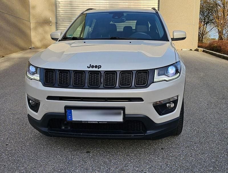 Weiß Gebraucht 2018 Jeep Compass Limited SUV | 12.900 € (Guter Preis) - Bild 1/4