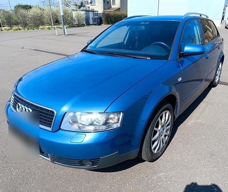 Blau Gebraucht 2002 Audi A4 Kombi | 2.222 € (Guter Preis) - Bild 1/4