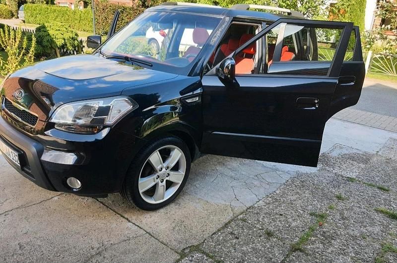 Schwarz Gebraucht 2010 Kia Soul SUV | 3.500 € (Fairer Preis) - Bild 1/4
