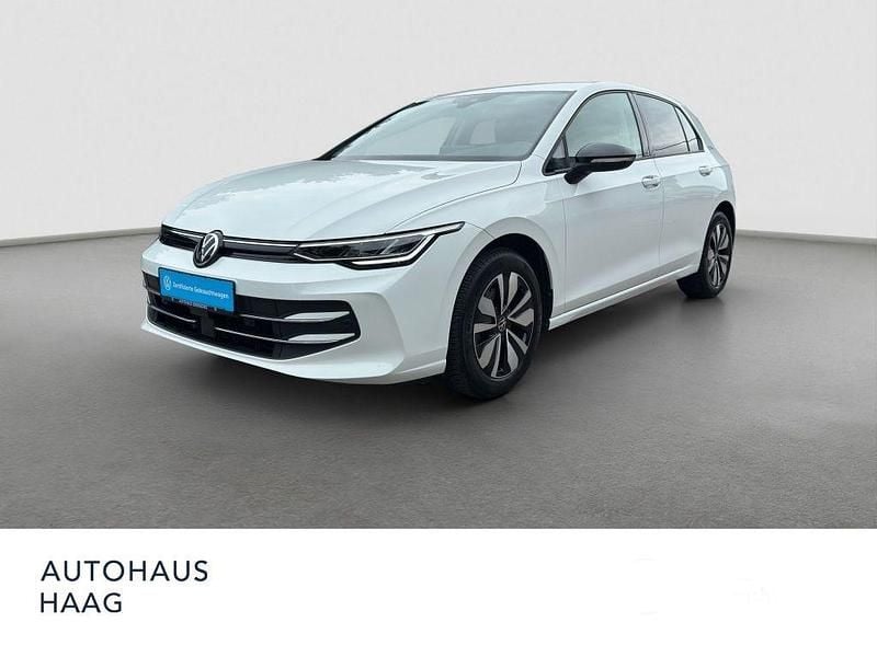 Weiß Gebraucht 2025 VW Golf Goal Limousine | 25.900 € (Superpreis) - Bild 1/4