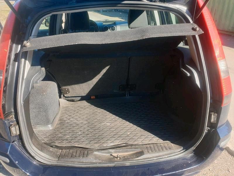 Gebraucht Ford Fusion 69 PS (50 kW) 2005 Blau Kleinwagen