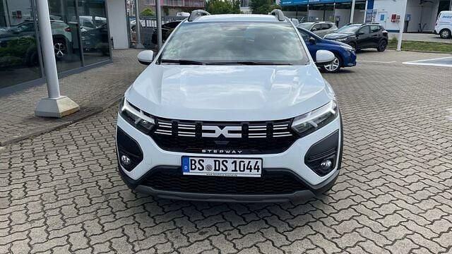 Gebraucht Dacia Sandero Expression 91 PS (66 kW) 2024 Weiß Kleinwagen