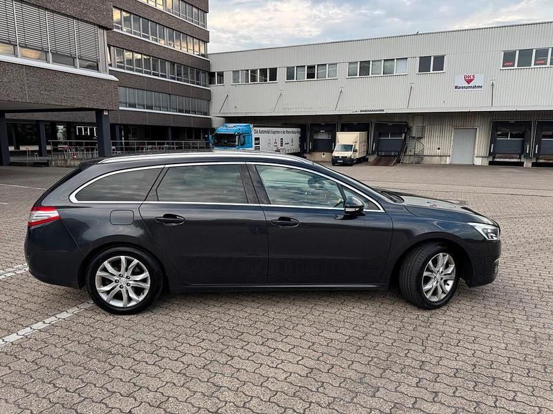 Gebraucht Peugeot 508 116 PS (85 kW) 2016 Schwarz Kombi