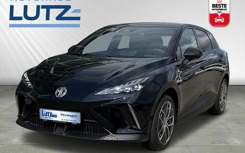 Schwarz Neu 2024 MG MG4 EV Luxury Kleinwagen | 43.639 € (Fairer Preis) - Bild 1/4