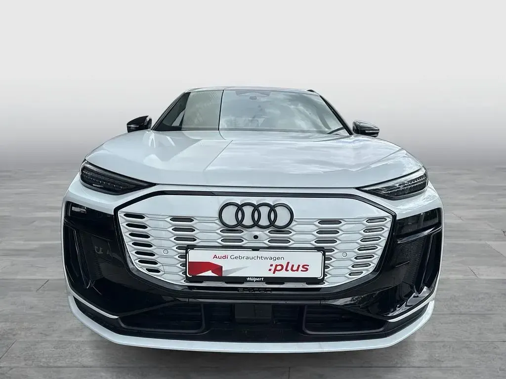 Gebraucht Audi Q6 e-tron S-Line 284 kW (387 PS) 2025 Weiß SUV