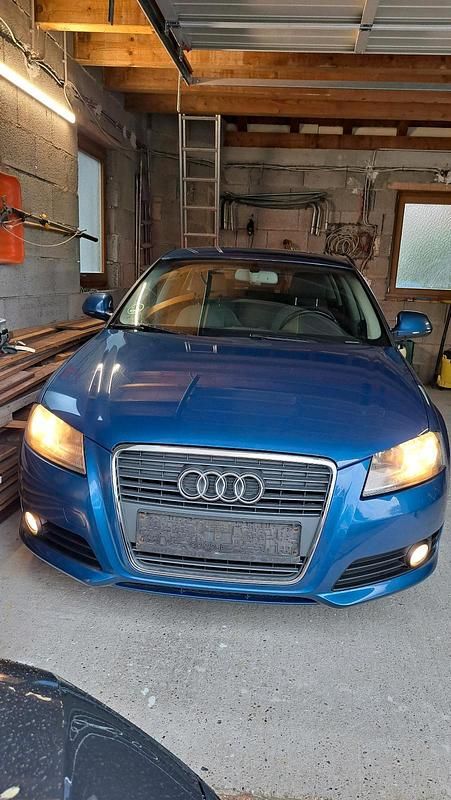 Blau Gebraucht 2009 Audi A3 Limousine | 4.490 € (Fairer Preis) - Bild 1/4
