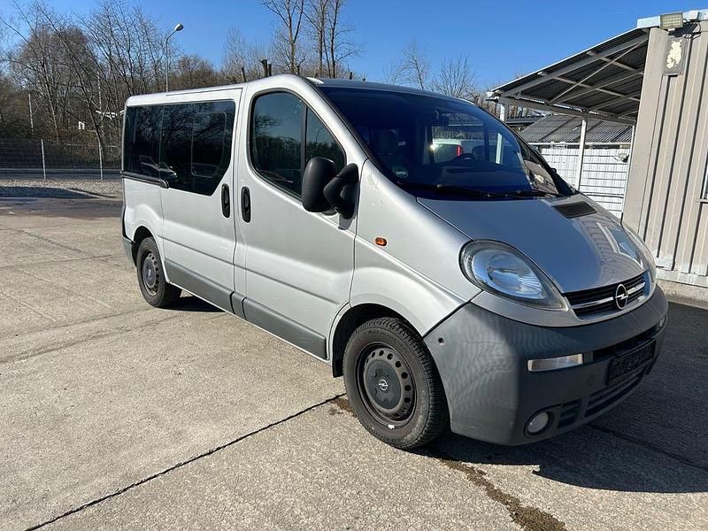 Gebraucht Opel Vivaro 101 PS (74 kW) 2005 Grau Van / Kleinbus