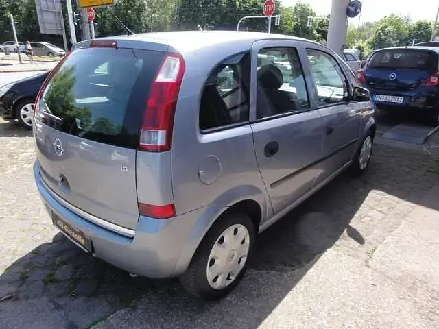 Gebraucht Opel Meriva Enjoy 101 PS (74 kW) 2004 Silber Van / Kleinbus